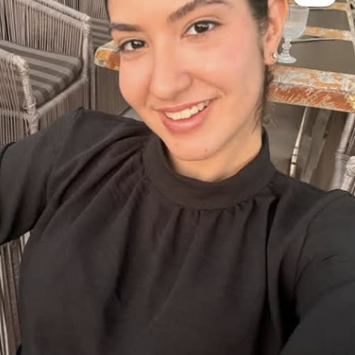 Cliente RADAH sorrindo